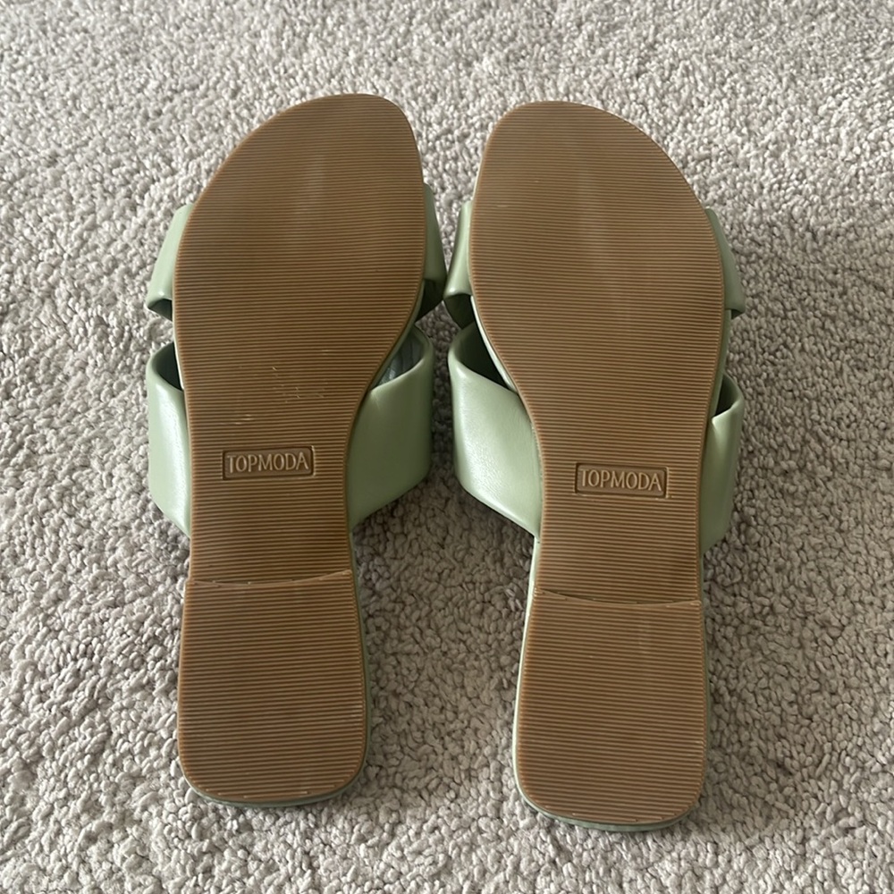 Top Moda Slides - Picture 3 of 3